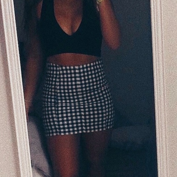 Skirt - Picture 2 of 2